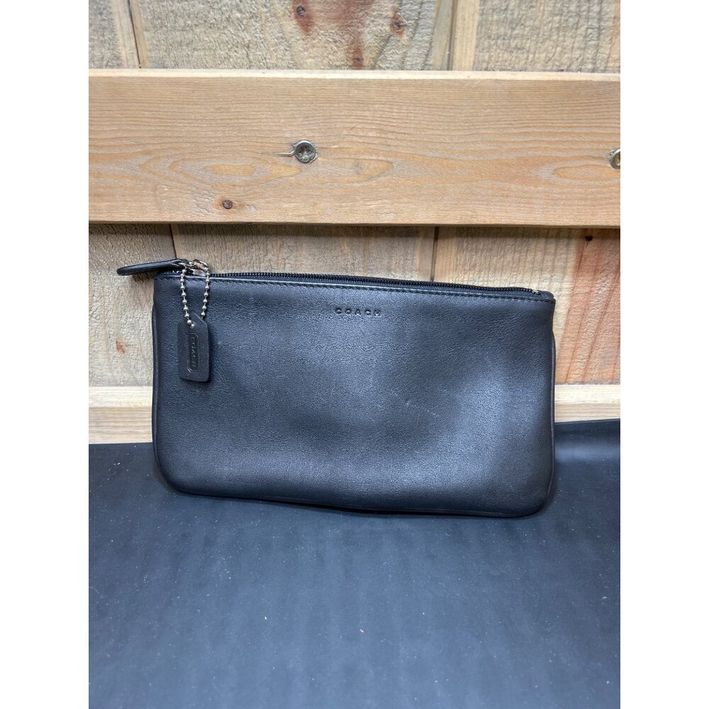 Coach Black Leather Zip Clutch Wallet With Tag